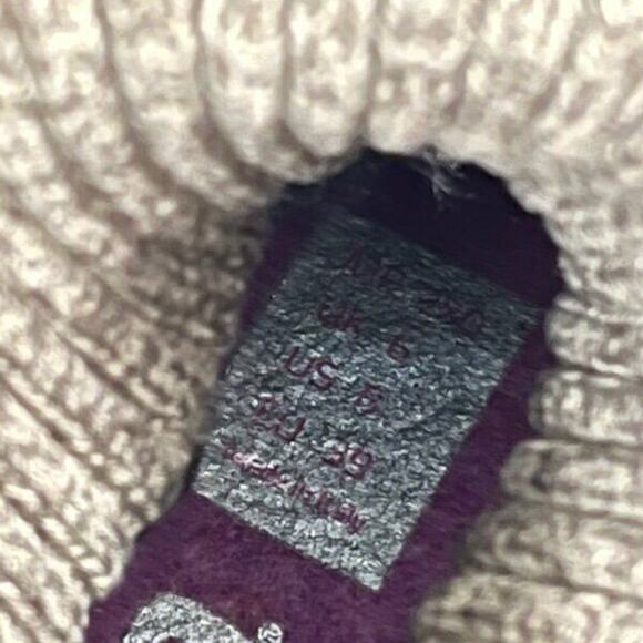 UYN Sz 39 8 Uynner Womens Brown Taupe Booties Hero Shoes Merino Wool Vibram Sole - Picture 13 of 15